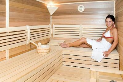 Airport Hotel Budapest das nächstgelegene Hotel zur Flughafen-Sauna - ✔️ Airport Hotel Budapest**** - Günstiges Hotel mit kostenlosem Transport vom Flughafen