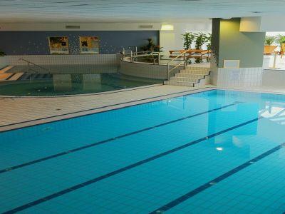 Aqua Hotel Kistelek – Schwimmbecken in Kistelek für Wellnesswochenende - Hotel Aqua Kistelek – Aktionspakete mit Halbpension und Eintrittskarte ins Thermalbad 
