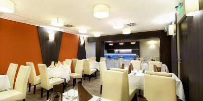 Hotel Auris Szeged - Ungarisches Restaurant im Zentrum von Szeged - Hotel Auris Szeged**** - Angebote im 4 Sterne Hotel mit Wellness Möglichkeiten