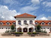Schlosshotel in Ungarn - 4* Bodrogi Kuria in Inarcs