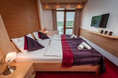 Hotel Corvus Aqua**** Doppelzimmer mit Panorama - ✔️ Corvus Aqua Hotel**** Gyopárosfürdő - Günstiges Wellnesshotel mit Halbpension in Oroshaza