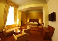 Hotel Magyar Kiraly Szekesfehervar - elegantes, geräumiges Zweibettzimmer