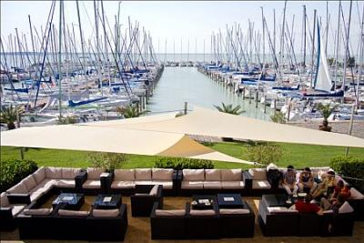 Panoramaaussicht auf den Yachthafen in Hotel Marina Port - ✔️ Hotel Marina Port**** Balatonkenese - 4-Sterne Wellnesshotel am Plattensee