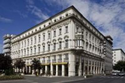 Hotel Raba City Center - 3-Sterne Hotel in Györ an der Autobahn Wien-Budapest - ✔️ Hotel Rába Győr*** ✔️ Günstiges Hotel in Győr