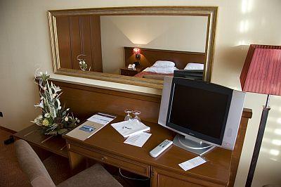 Spezielles Doppelzimmer in Balatonfured im Golden Hotel 4* - ✔️ Hotel Golden Lake**** Balatonfüred - Wellnesshotel direkt am Plattensee