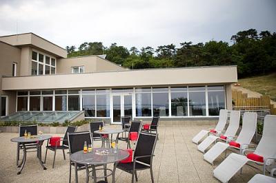 Hotel Zenit Vonyarcvashegy - Ruhen Sie sich in Hotel Zenit nach den grauen Alltagen aus - ✔️ Hotel Zenit**** Balaton Vonyarcvashegy - Wellnesshotel Sonderpreis mit Panoramablick auf  Plattensee