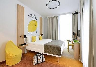 Elegantes Zweibettzimmer im Ibis Styles Budapest City - Ungarn - ✔️ Ibis Styles Budapest City*** - Hotel mit Aussicht auf die Donau