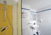 Ibis Styles Budapest City Ungarn - Badezimmer