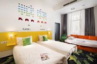 Ibis Styles Budapest Center - bequemes und geräumiges Zweibettzimmer 