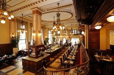 Hotel Novotel Budapest Centrum - Restaurnt im Viersternehotel Novotel Budapest Centrum - ✔️ Hotel Novotel Budapest Centrum**** - Hotel mit günstigen Preisen im Zentrum von Budapest