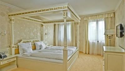 Luxuriöse Suite von Hotel Obester in Debrecen für ein Wellnesswochenende - Hotel Óbester*** Debrecen - günstiges Viersternehotel Obester im Zentrum von Debrecen