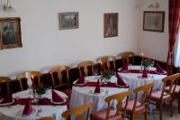 Restaurant mit ungarischen Speisen in Var Wellnes und Kastelyszallo